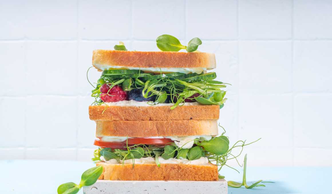 Awesome Benefits of Radish Microgreens You Need!